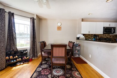 660 Cottage St unit 14, Pawtucket, RI 02861 - photo 3