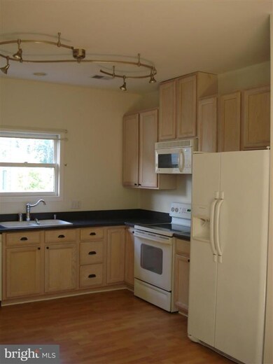 117 Jordan Taylor Ln unit GARAGE, Harwood, MD 20776 - photo 4