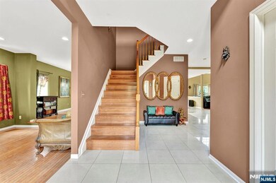 692 Skyline Dr, Lake Hopatcong, NJ 07849 - photo 2