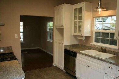 Modern kitchen with a vintage veneer. 