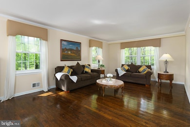 11 Kean Ct, Princeton, NJ 08540 - photo 3