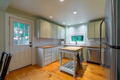 77 N Main Street, Rockland