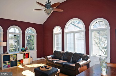 6221 Point Ct, Centreville, VA 20120 - photo 7