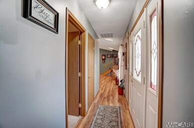 1875 Edgewood Dr, Lima, OH 45805 - photo 5