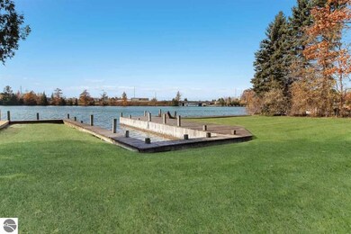 110 Mitchell Dr, Elk Rapids, MI 49629 - photo 5