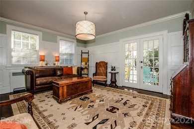 102 S Race St, Statesville, NC 28677 - photo 7