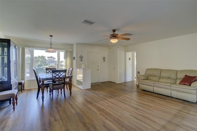 DINING ROOMAND LIVING ROOM COMBINATION