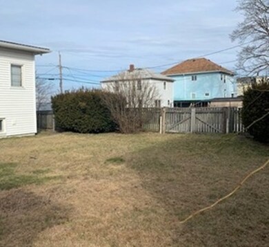 226 Atlantic Blvd, Fall River, MA 02724 - photo 4