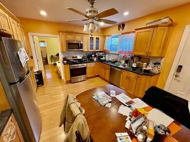 11 Andrew St unit 1, Cambridge, MA 02139 - photo 4