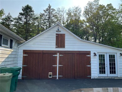 299 E Moorestown Rd, Wind Gap, PA 18091 - photo 2