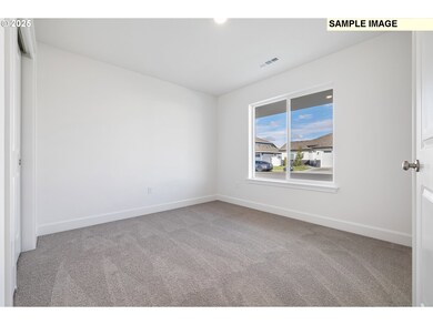 1786 NE 9th Place, Hermiston, OR 97838 - photo 4