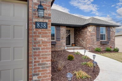 838 E Beechwood Rd, Nixa, MO 65714 - photo 2