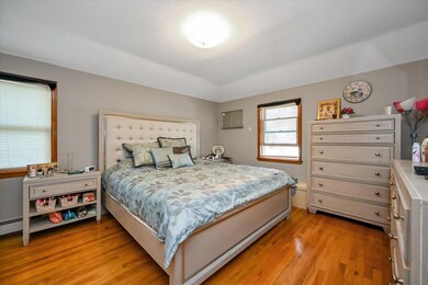 4539 192nd St, Flushing, NY 11358 - photo 7