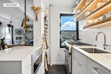 300 W 23rd St unit 9D, New York, NY 10011 - photo 3