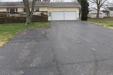 408 S Division St, Francisco, IN 47649 - photo 6