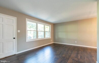 318 Reiff Ave, Pottstown, PA 19465 - photo 2