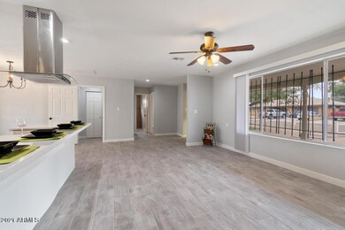 4029 W Puget Ave unit 6, Phoenix, AZ 85051 - photo 6