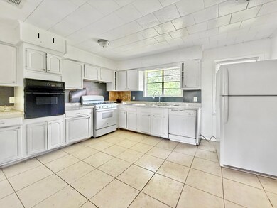 4549 Main (5)