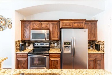 232 Corinna Ct unit ET, Hurst, TX 76053 - photo 4