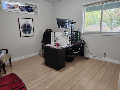 996 Spring Way, Ashland, OR 97520 - photo 6