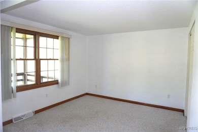 Room off liv rm could be bedroom office or den