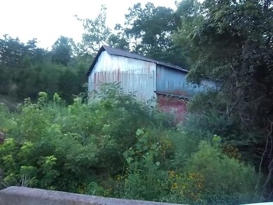 4726 Abednego Rd, Greenbrier, TN 37073 - photo 6