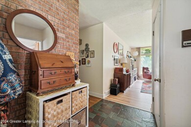 07-1218-Old-Hickory-Ln-East-Lansing-MI-4
