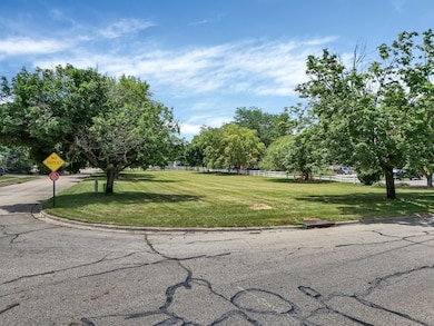 2-web-or-mls-jana-kay-ct