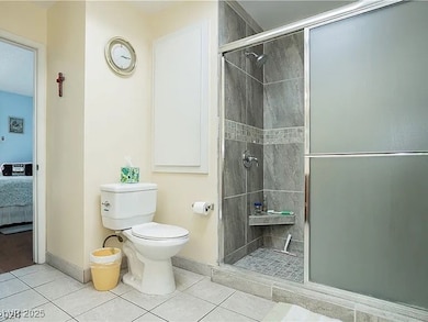 4567 Madreperla St, Las Vegas, NV 89121 - photo 5