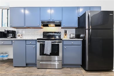 1510 Benjamin Pkwy unit B, Greensboro, NC 27408 - photo 7