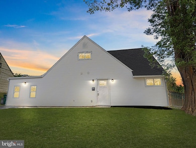 28 Rainbow Ln, Levittown, PA 19055 - photo 2