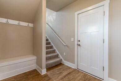 graphicbee07-1104CheyenneDr-Nevada