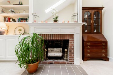 3 Canterbury Way - Living Room
