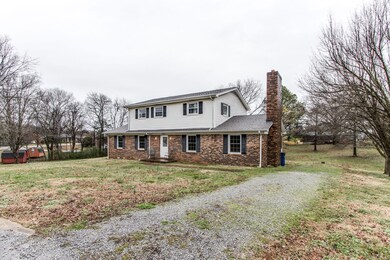 503 Fairlane Dr, Shelbyville, TN 37160 - photo 2