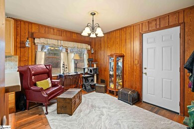 20 Hudson St, Taylors, SC 29687 - photo 7