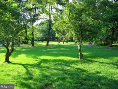 1266 Kay Dr E, Cherry Hill, NJ 08034 - photo 4