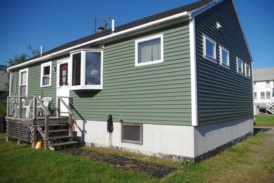 10 Clover St, Old Orchard Beach, ME 04064 - photo 2