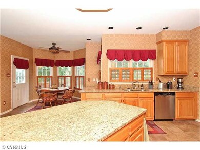 12528 Amershire Ln, Glen Allen, VA 23059 - photo 7