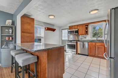 32 Hall St, South Portland, ME 04106 - photo 4