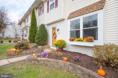 709 Hunters Run, Perkasie, PA 18944 - photo 2