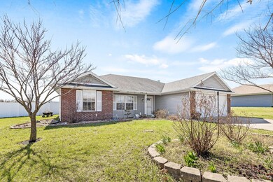 2-web-or-mls-202-alma-st