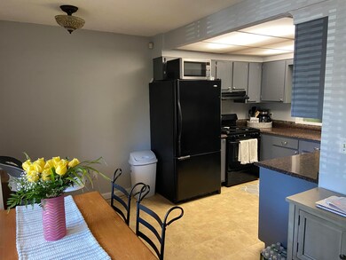 7 Roberta Dr unit G, Wareham, MA 02532 - photo 6