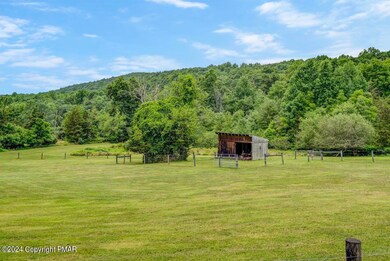 3139 Turkey Hill Rd, Stroudsburg, PA 18360 - photo 5