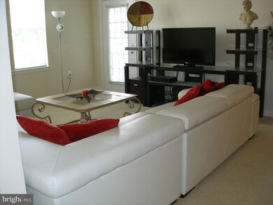 42420 Hollyhock Terrace unit 103, Ashburn, VA 20148 - photo 4