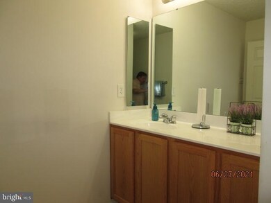 5025 Woods Line Dr, Aberdeen, MD 21001 - photo 3