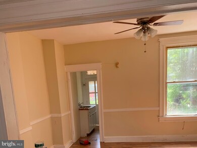 3013 Kenyon Ave, Baltimore, MD 21213 - photo 4