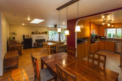 6303GlenWay-MLS-5