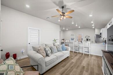 3209 Durham Ave, Wolfforth, TX 79382 - photo 3