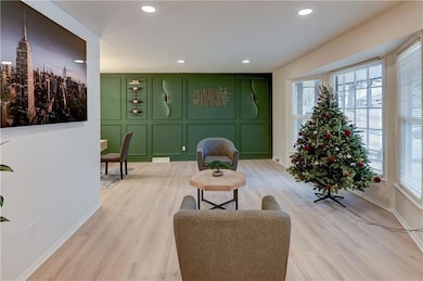 10436 Askew Ave, Kansas City, MO 64137 - photo 3