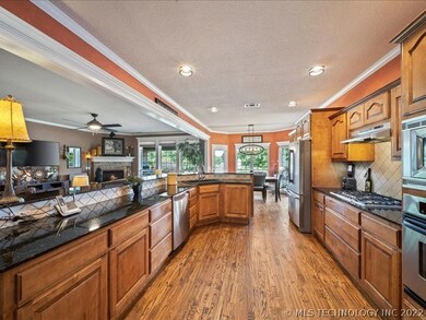 A chefs dream - open kitchen.